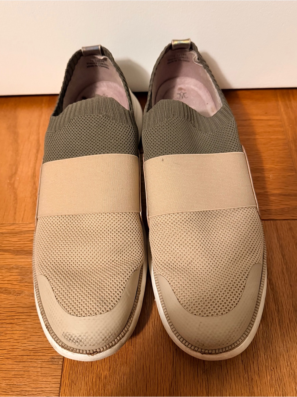 J&M Pink And Green Slides